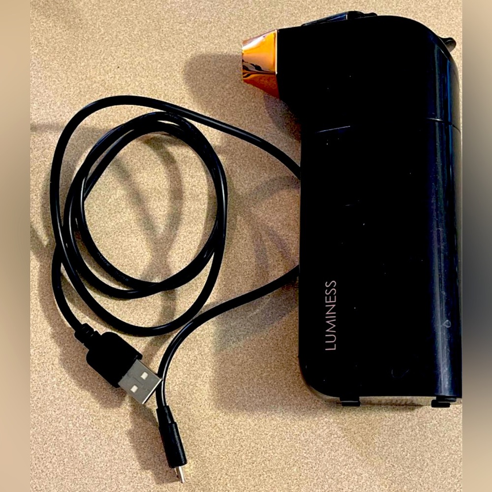Luminess breeze airbrush system and accessories